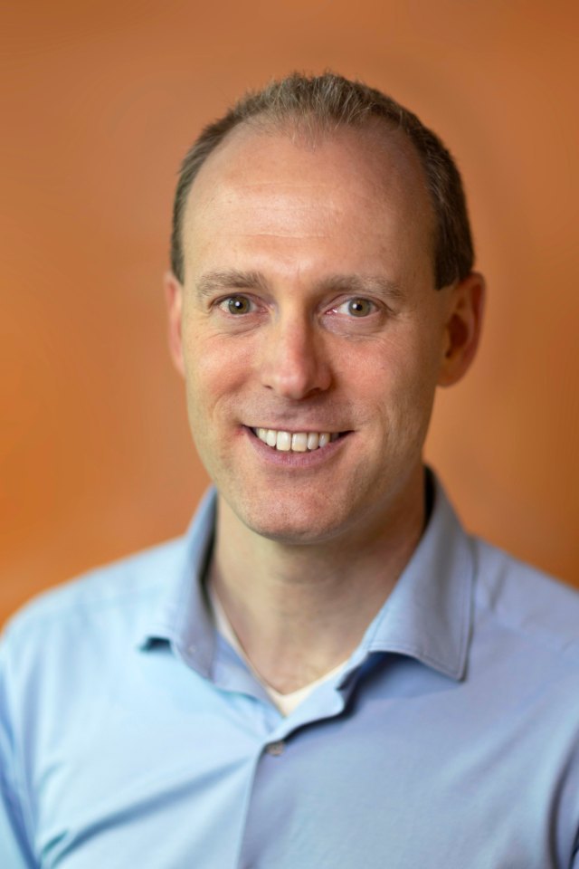 Peter Pasmans