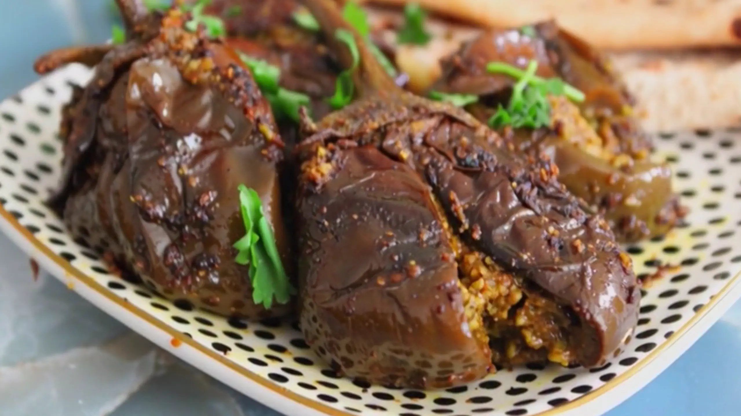 Bharwa Baingan Recipe | भरवा बैंगन बनाने की आसान विधि | Stuffed Baingan - Cover Image