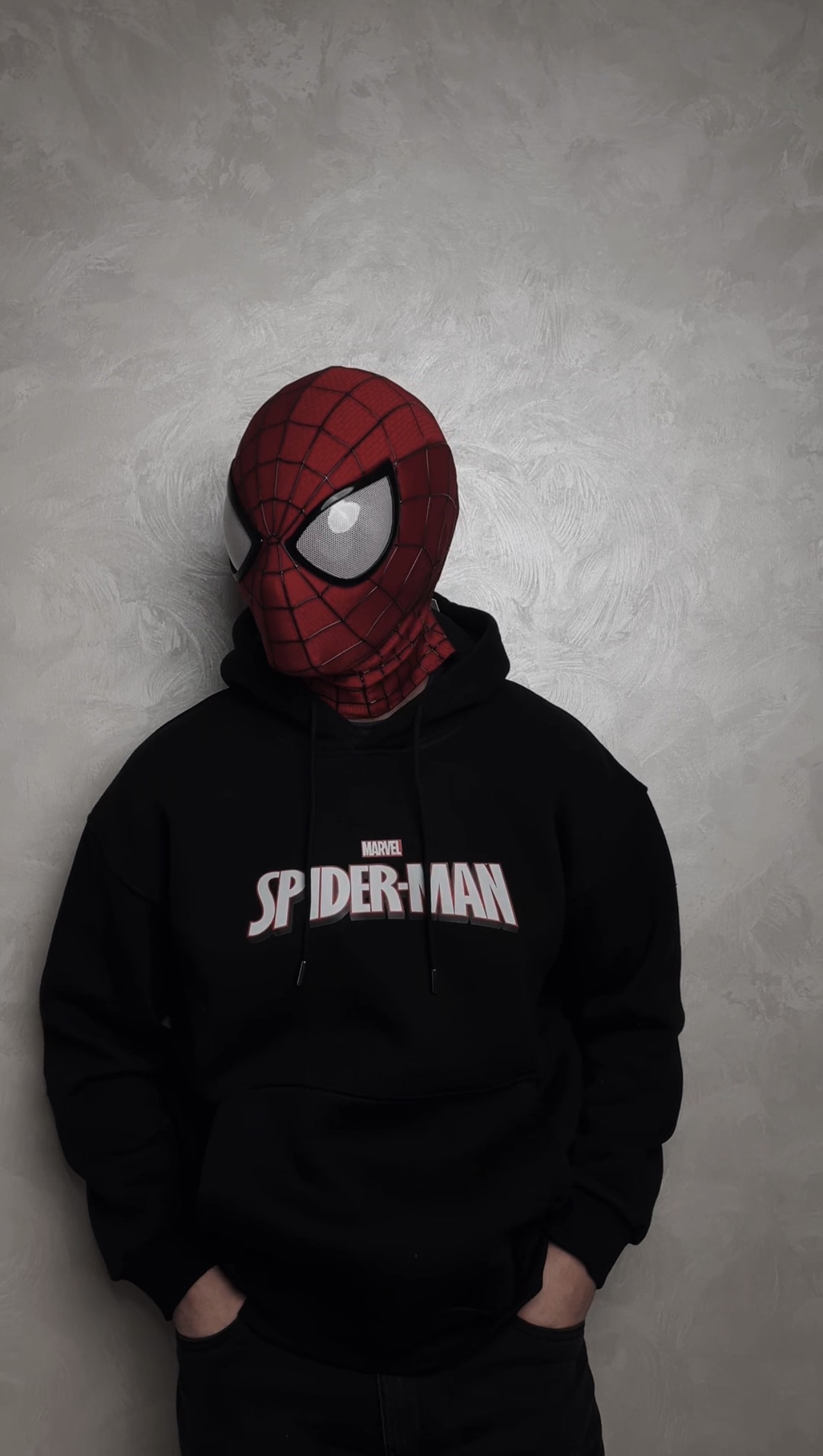 هودي سبايدرمان لوغو مارفل