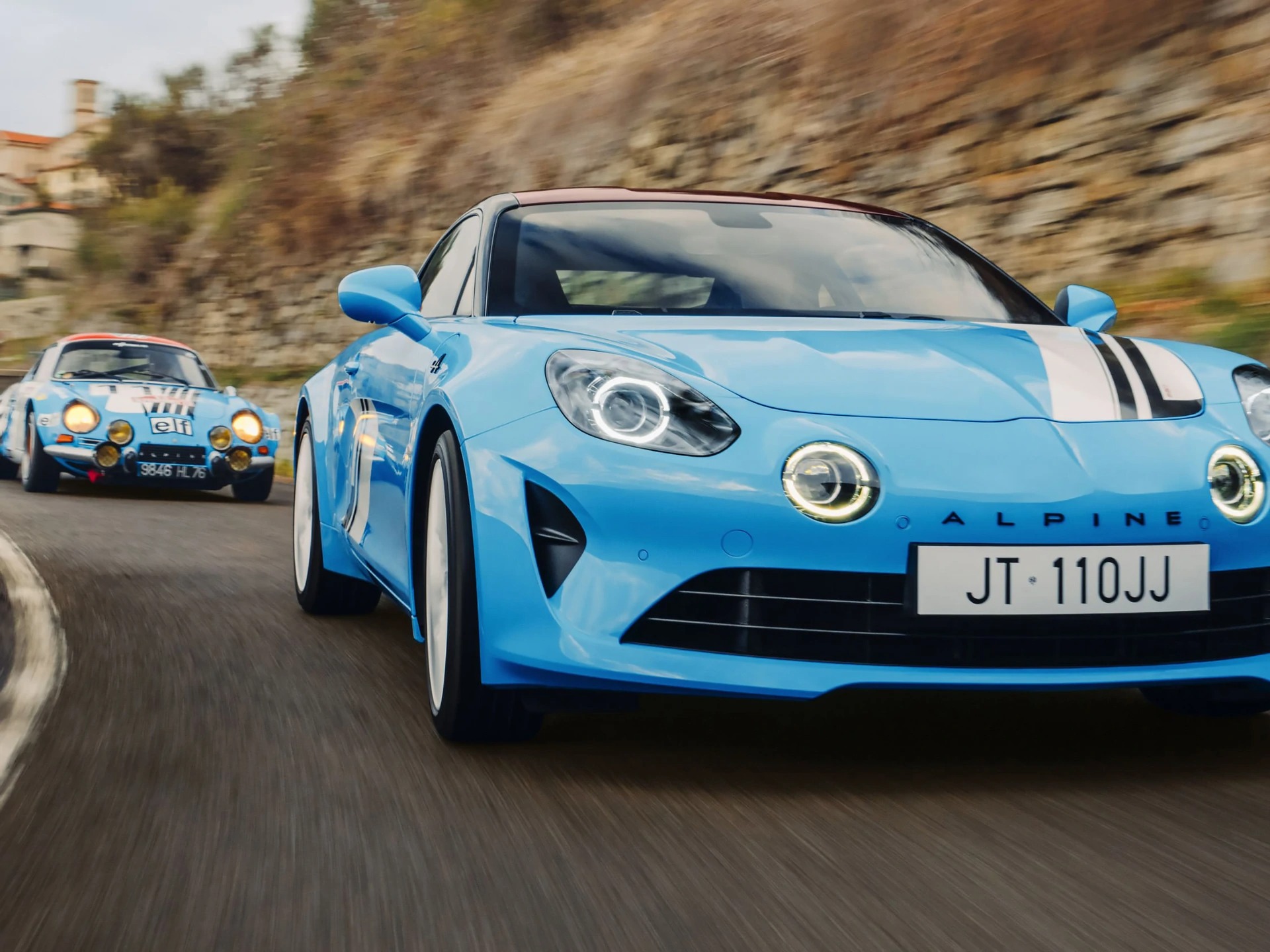 🏁 Modèles spécifiques et marques : Éditions limitées et versions sportives
