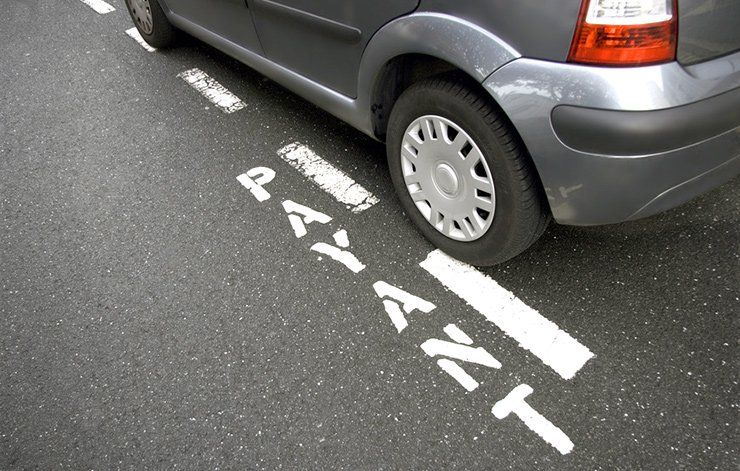 🚗 Législation et sécurité : Maîtriser les règles de stationnement et les zones payantes