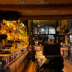 Mariposa Negra Cocktail Bar