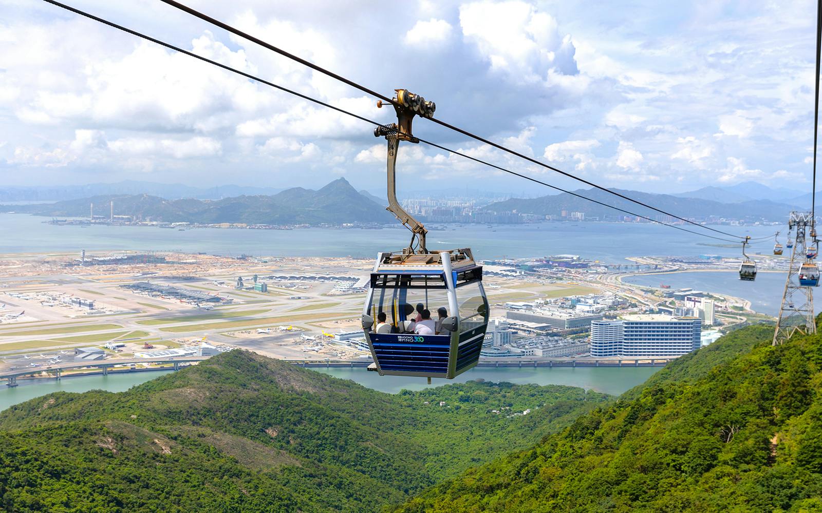 360 Lantau Open Top Bus Tour Image 4