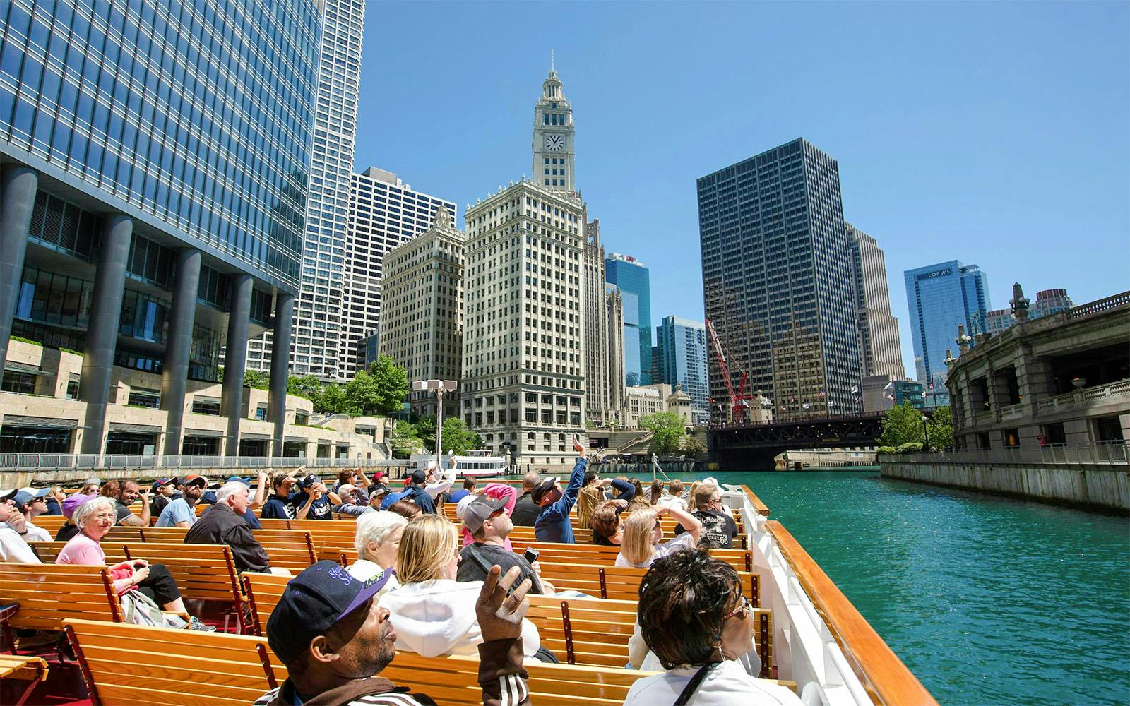 45-min Chicago River Architecture Cruise by Wendella Image 4