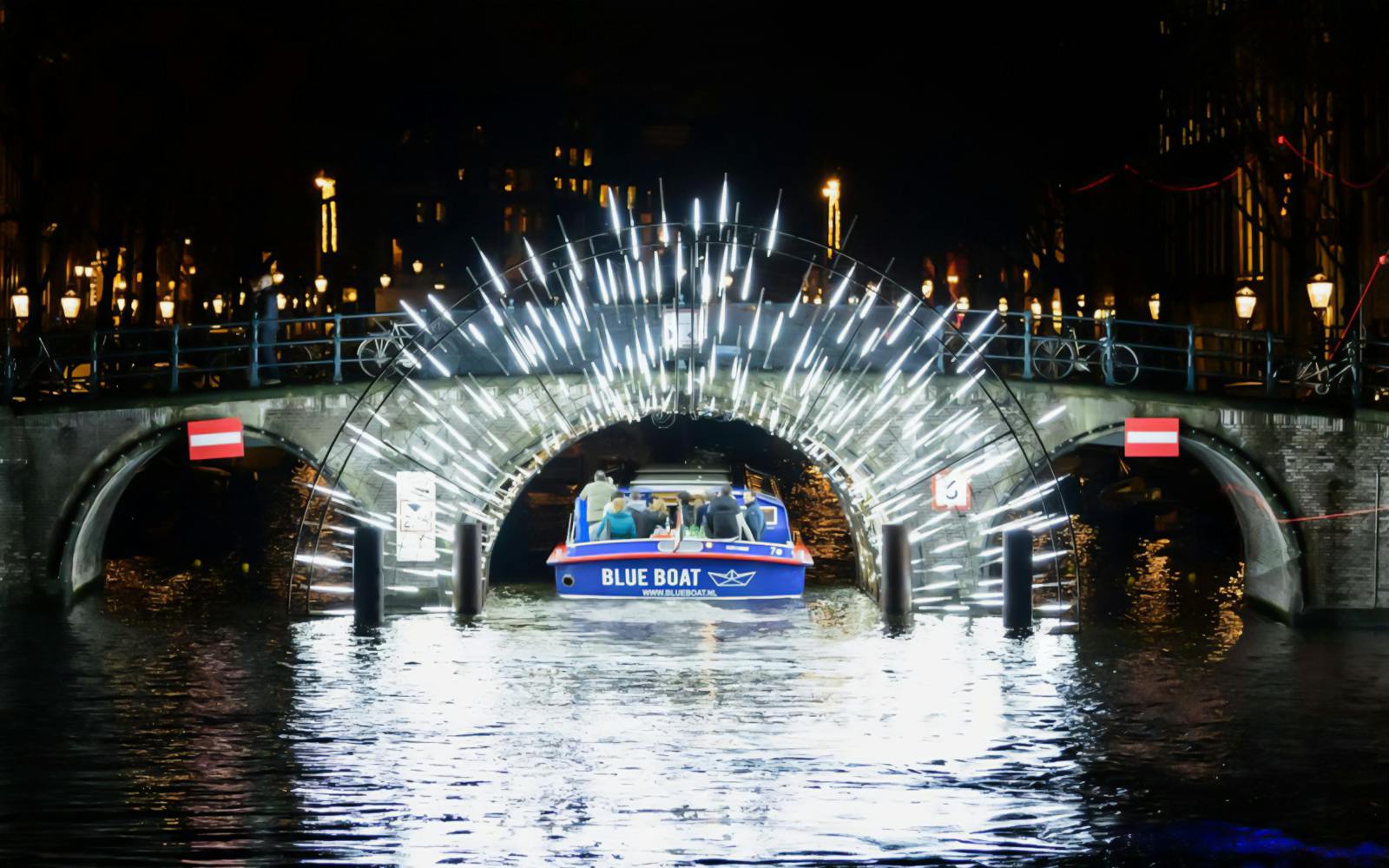Amsterdam: 1.5 Hour Evening Canal Cruise Image 4