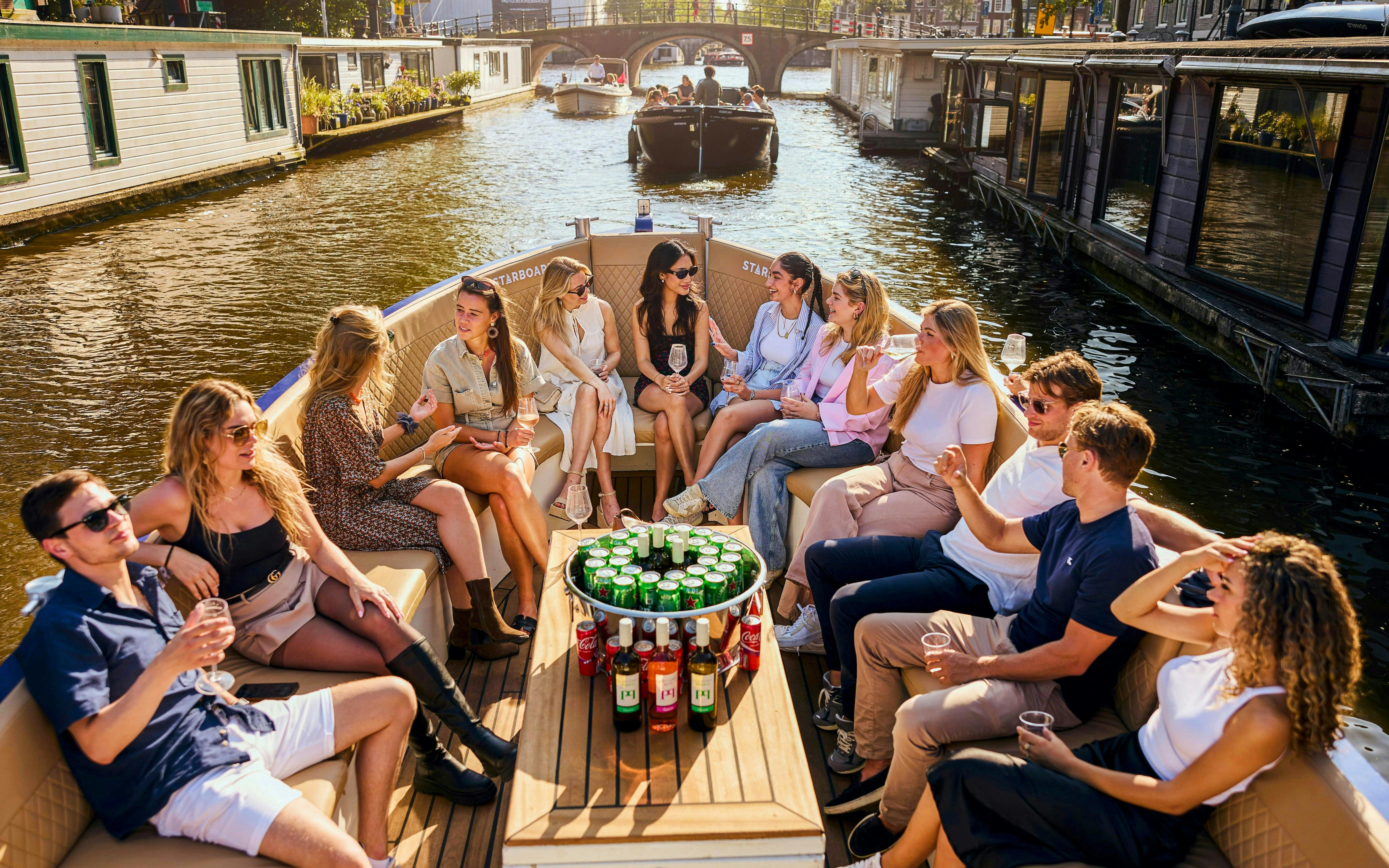 Amsterdam: 1-Hour Adults-Only Booze Cruise with Unlimited Drinks Option Image 2