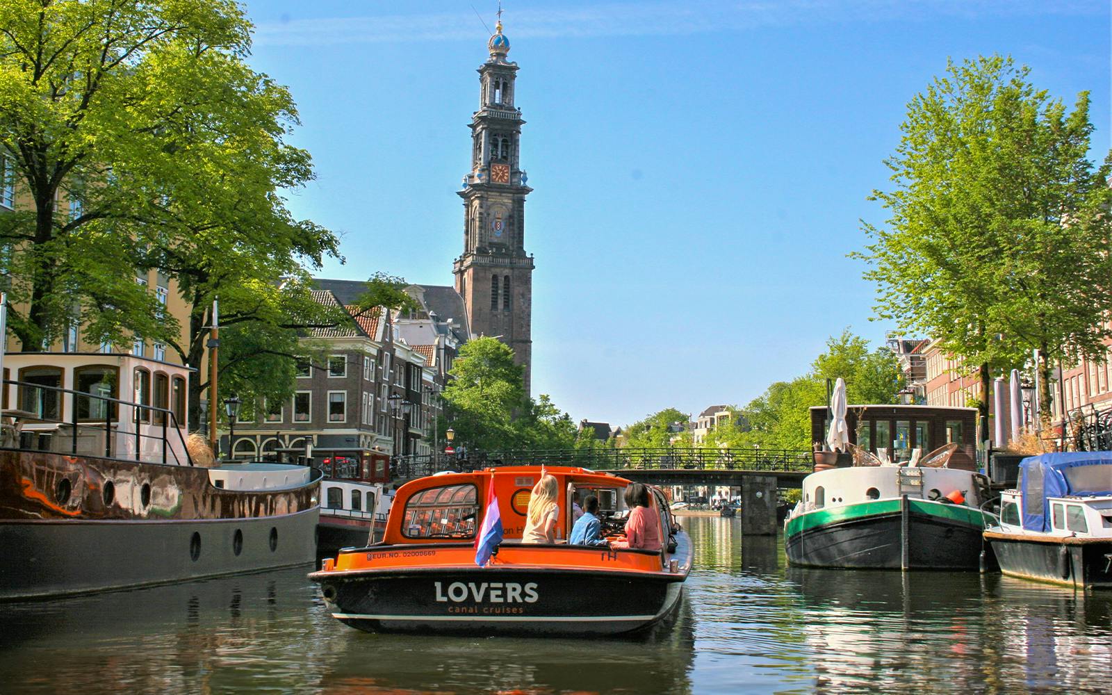 Amsterdam: 1-Hour Sightseeing Canal Cruise on Electric Boat Image 8