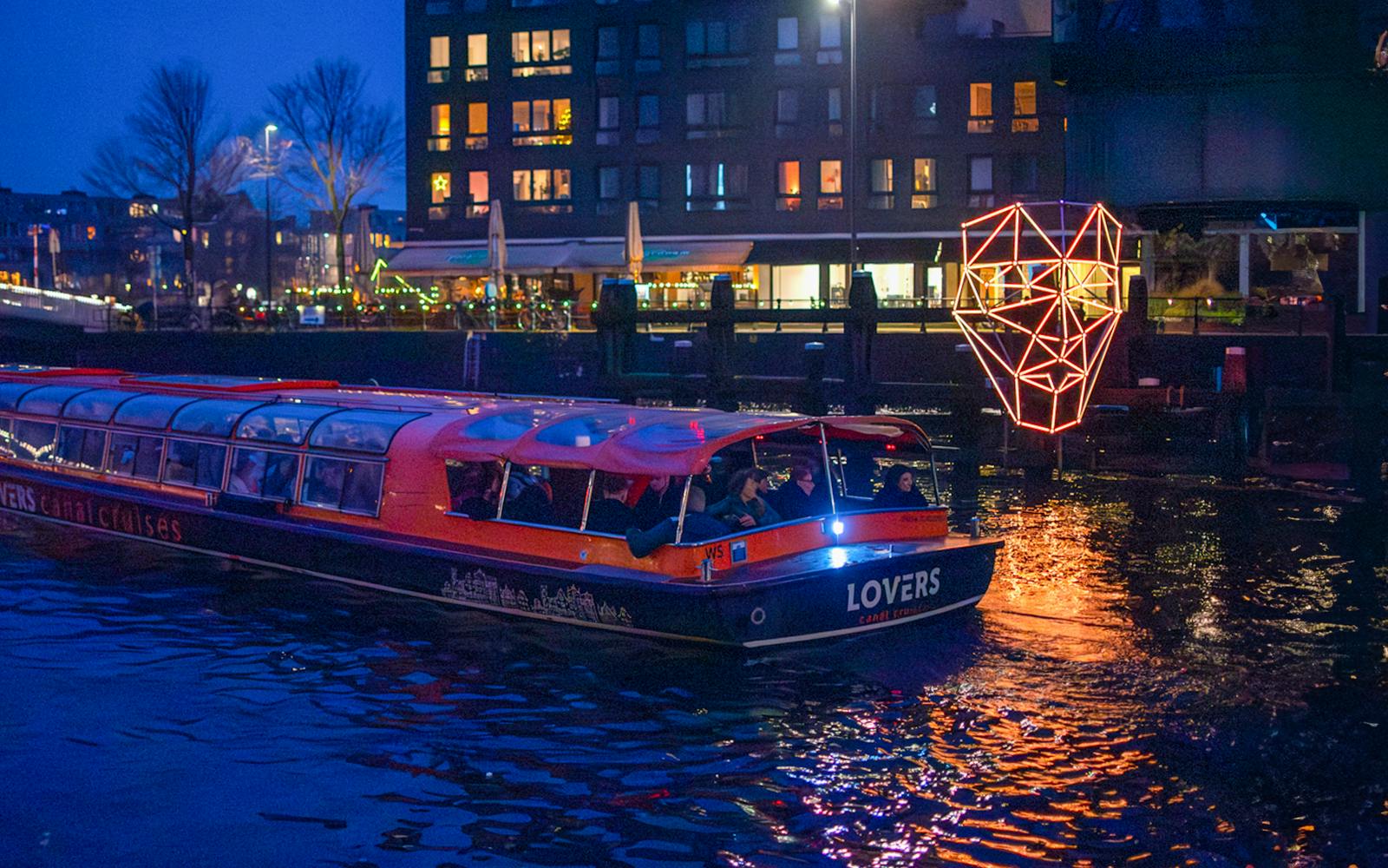 Amsterdam: 2-Hour Dinner Cruise with 4-Course Menu and Drinks Image 3