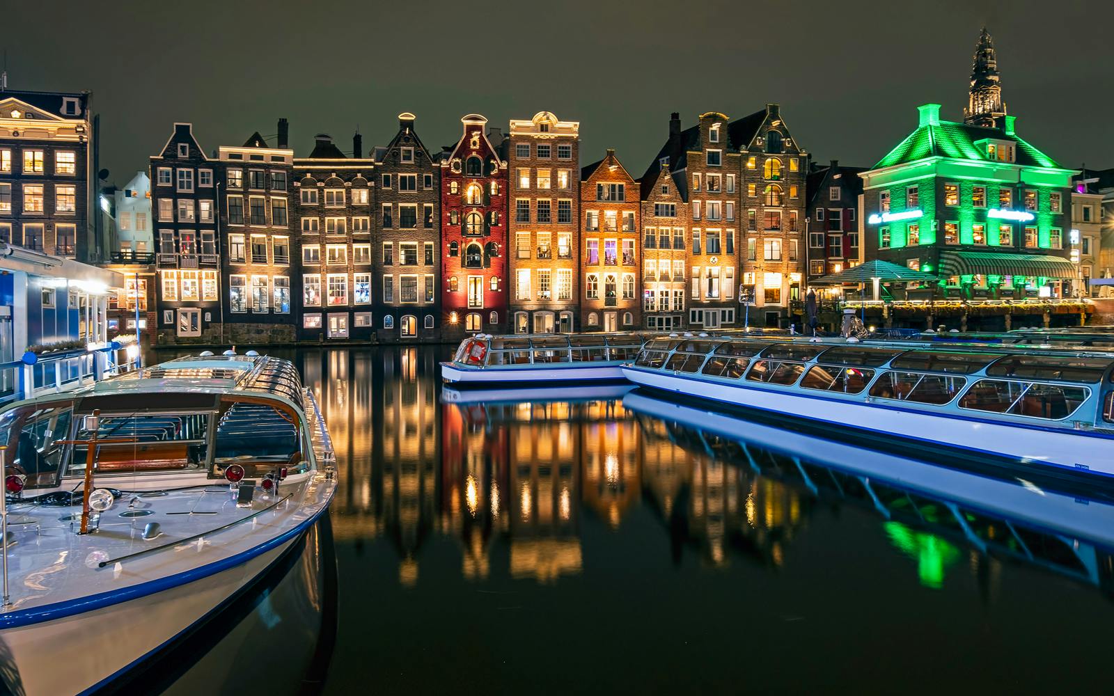Amsterdam: 90-Min Adult-Only Evening Canal Cruise with Wine and Cheese Image 2