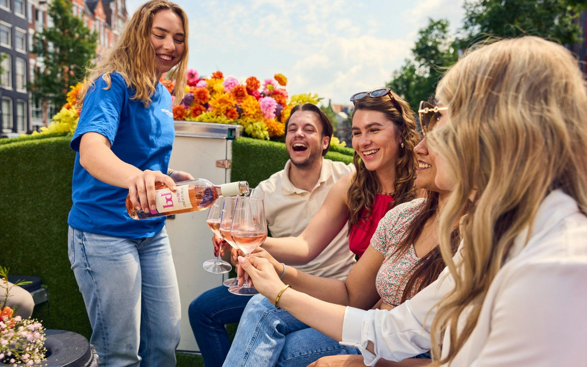 Amsterdam: City Highlights Cruise on a Luxury Flower Boat Image 4