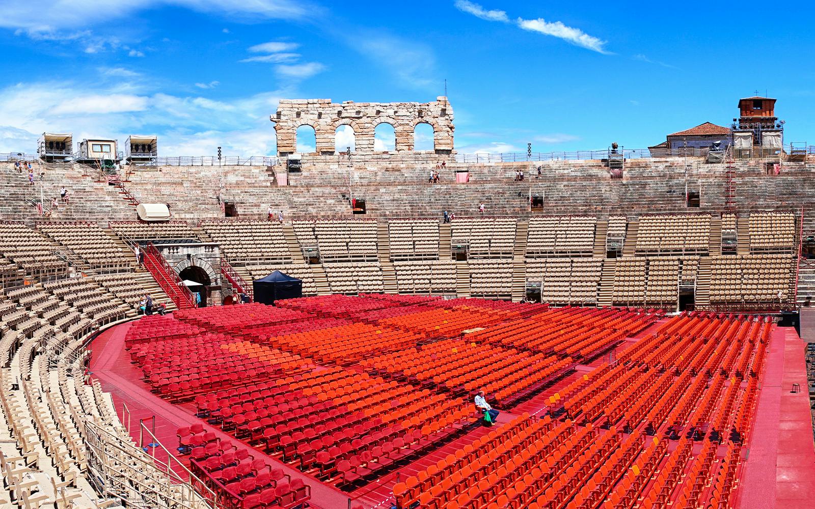 Arena di Verona Skip-the-Line Guided Tour Image 4