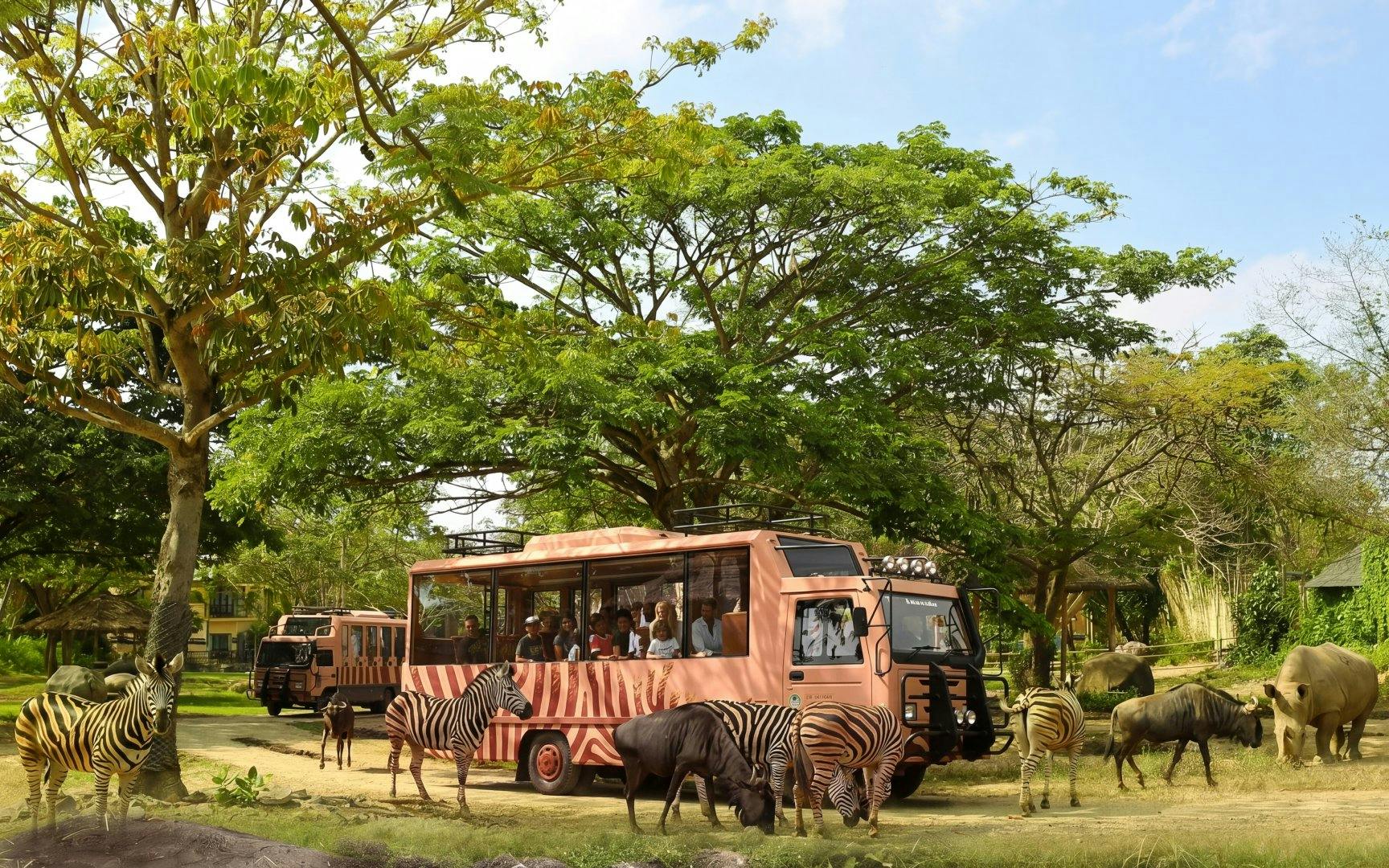 Bali Safari Park Tickets: Day/Night Safari & Optional Meals Image 1