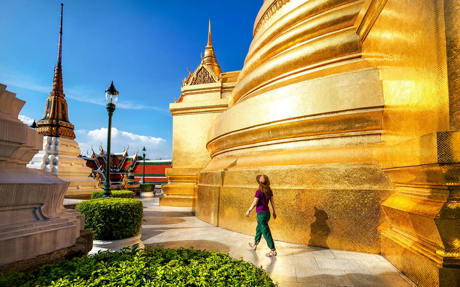 Bangkok City Highlights – Grand Palace, Wat Arun, and Wat Pho Guided Walking Tour Image 1