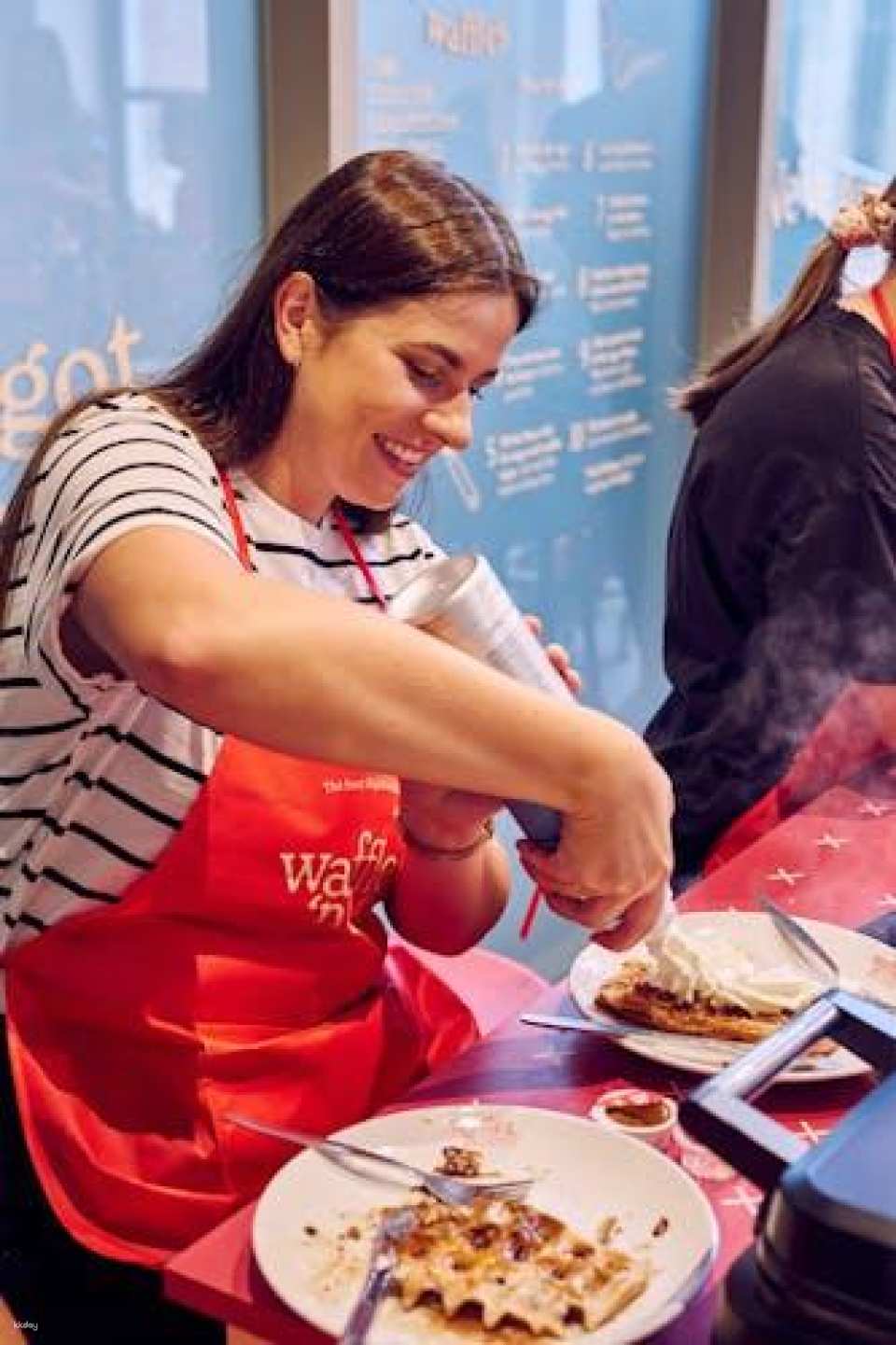 Belgian waffle making workshop and beer tasting in Ghent