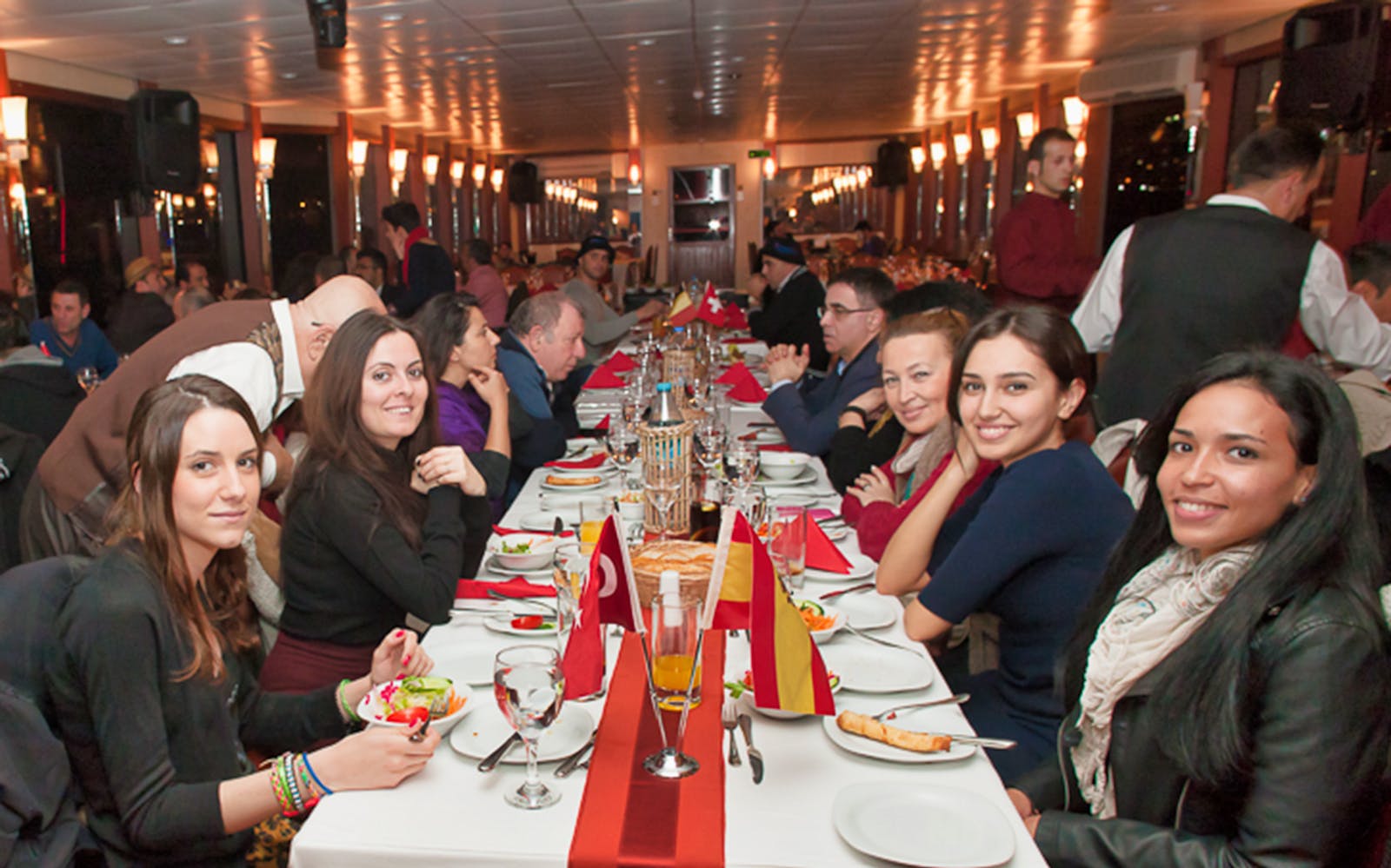 Bosphorus 3-Course Dinner Cruise with Live Entertainment & DJ Image 1