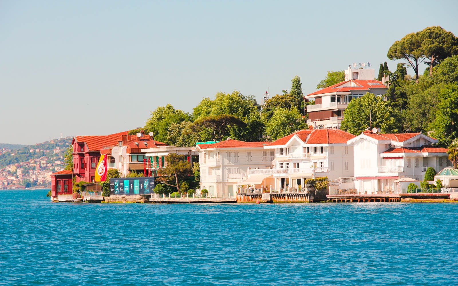 Bosphorus & Black Sea 2-Course Lunch Cruise with Swimming Opportunity Image 2
