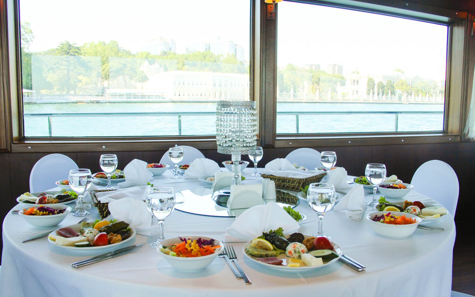 Bosphorus & Black Sea 2-Course Lunch Cruise with Swimming Opportunity Image 3