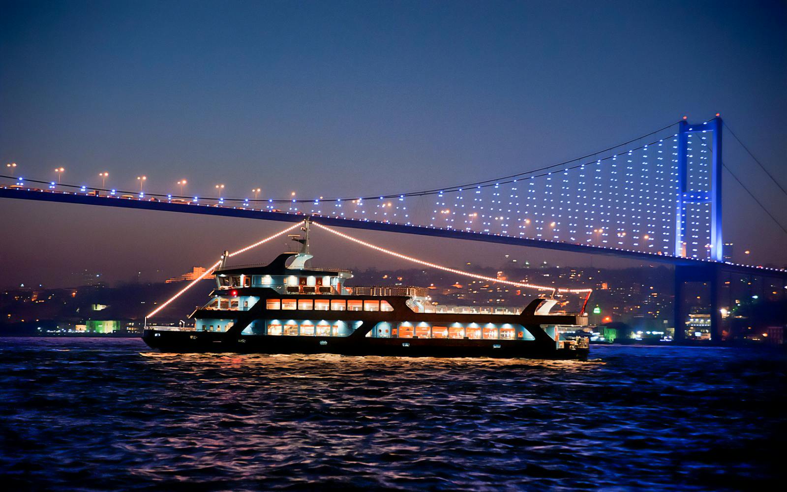 Bosphorus Dinner Cruise & Entertaintment / Private Table Image 1