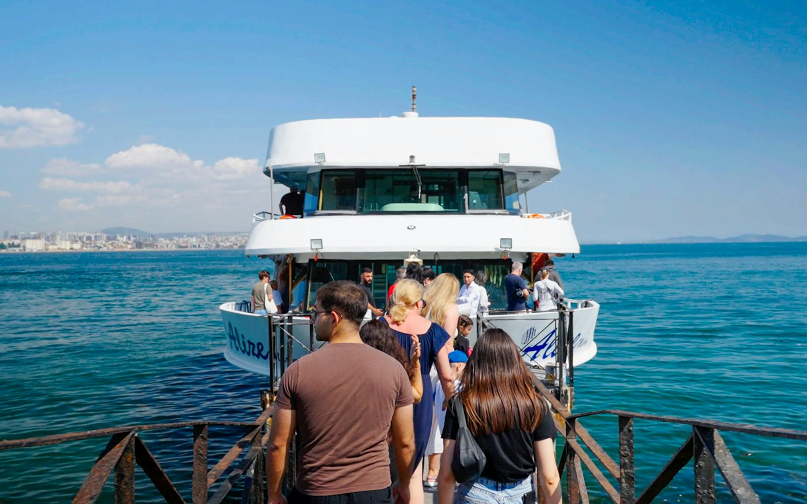 Bosphorus Golden Horn Cruise Image 2
