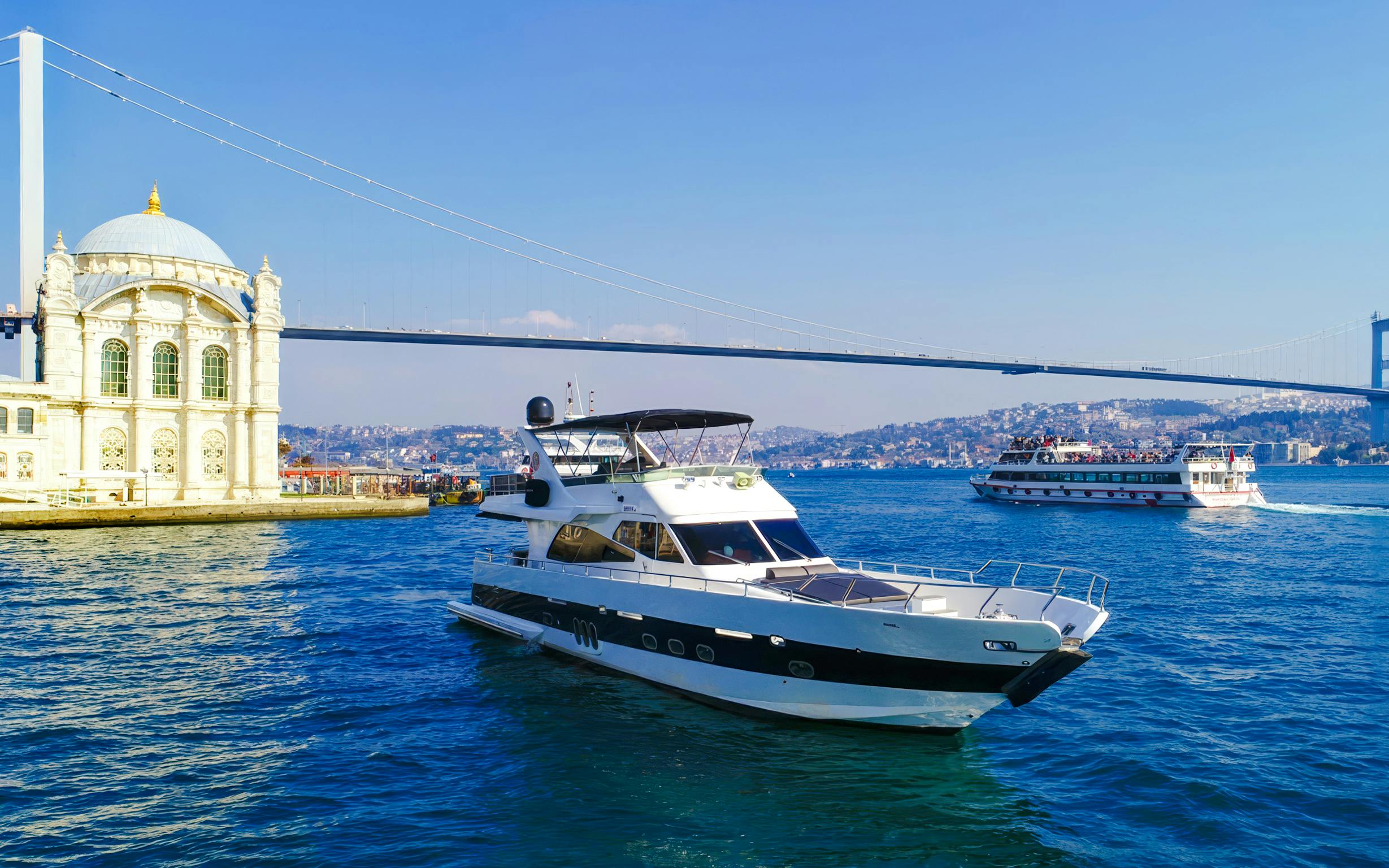 Bosphorus Yacht Sightseeing Cruise with Soft Drinks & Snacks Image 1