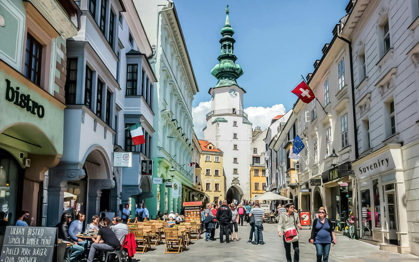 Bratislava Guided Walking Tour with Castle Entry Image 2