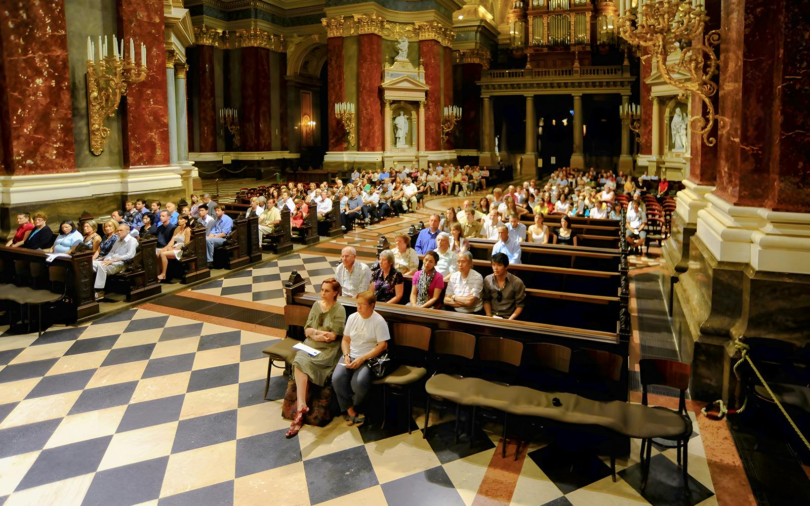 Budapest St. Stephen’s Basilica Organ Concert Image 4