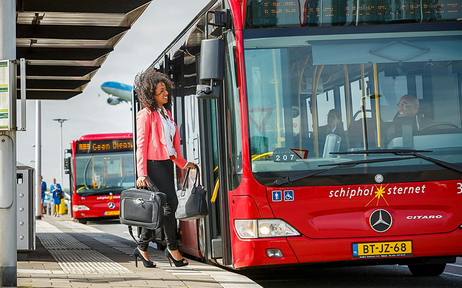 Bus Transfers: Schiphol Airport to/from City Center by Amsterdam Airport Express Image 2