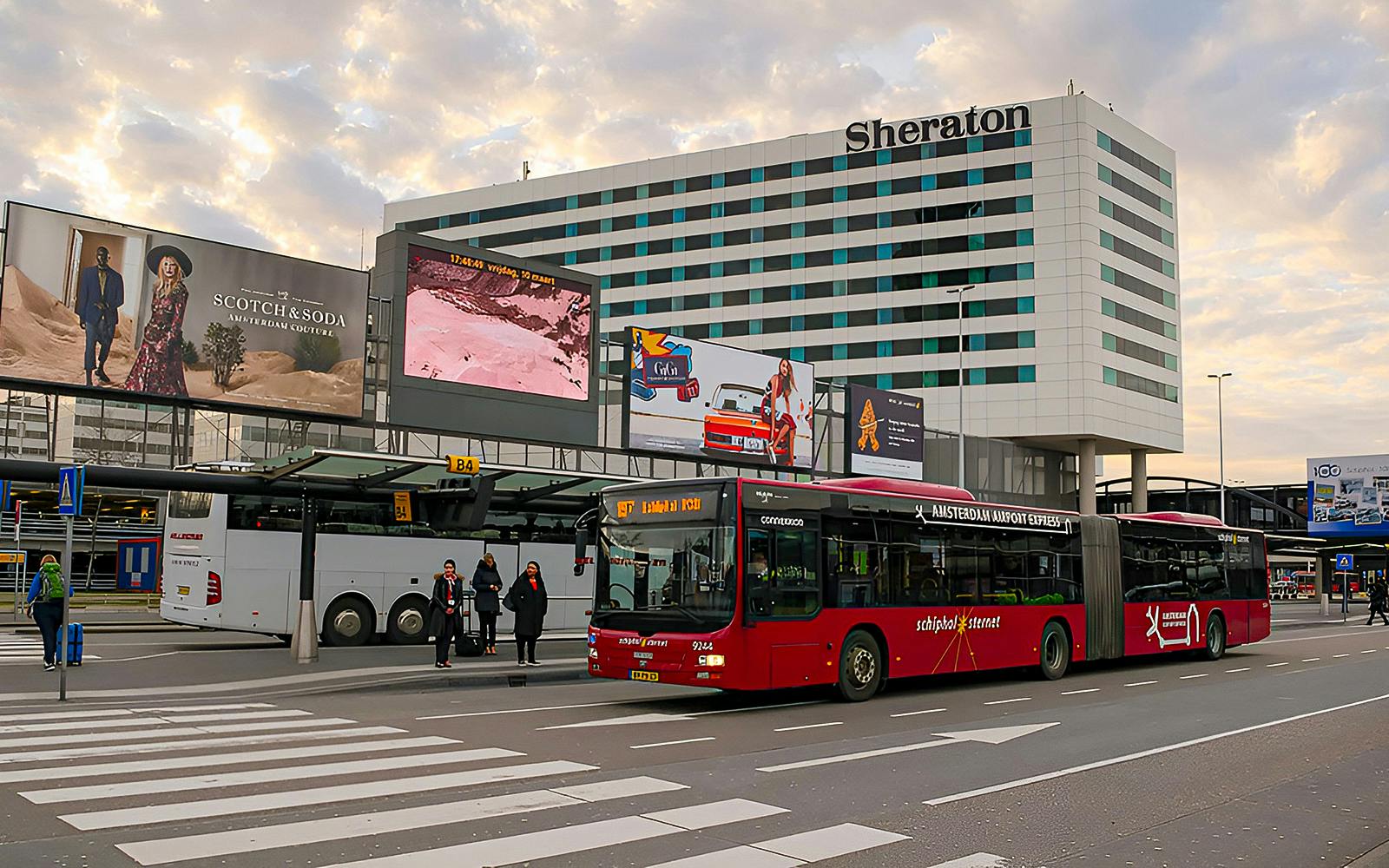 Bus Transfers: Schiphol Airport to/from City Center by Amsterdam Airport Express Image 4