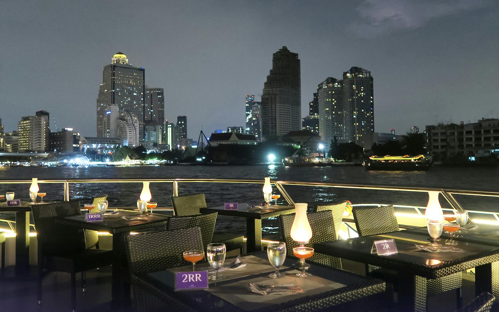 Chao Phraya Princess Cruise with Buffet Dinner & Live Music Image 9