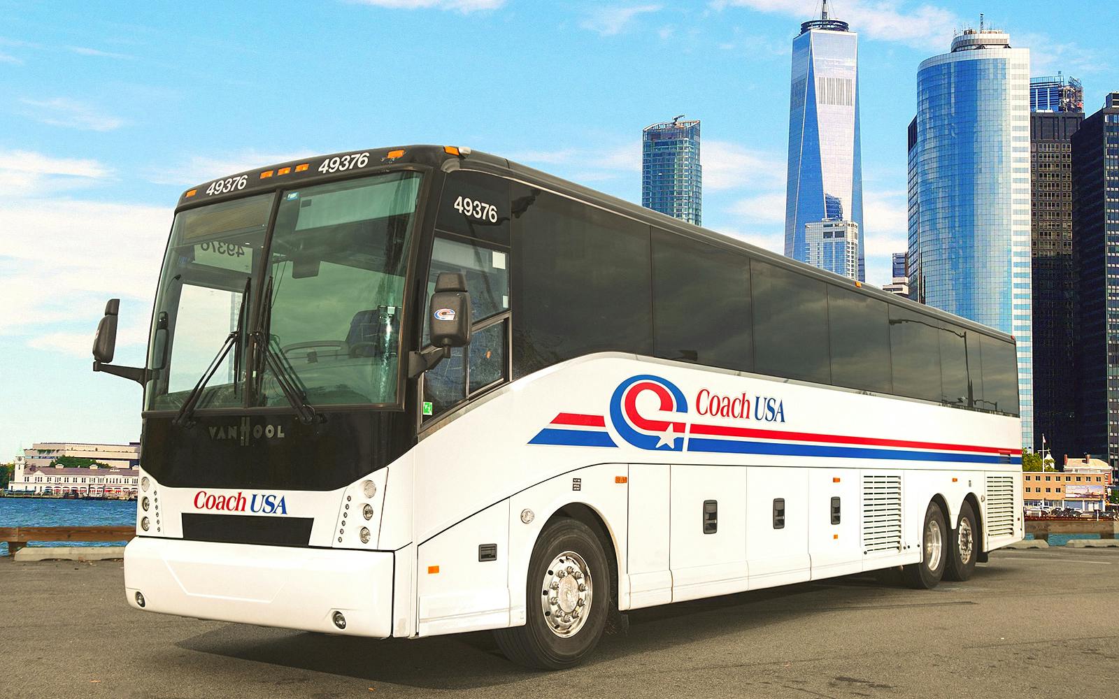 Coach USA One-Way Tickets: Chicago O'Hare Airport to/from Milwaukee City Center Image 2