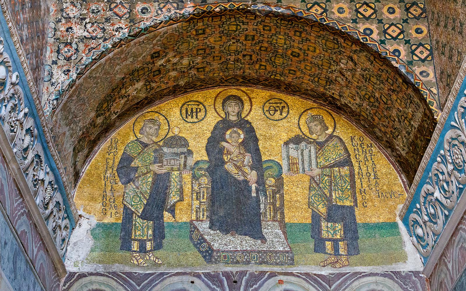 Combo: Hagia Sophia + Basilica Cistern Skip-the-Line Tickets with Audio Guide Image 5