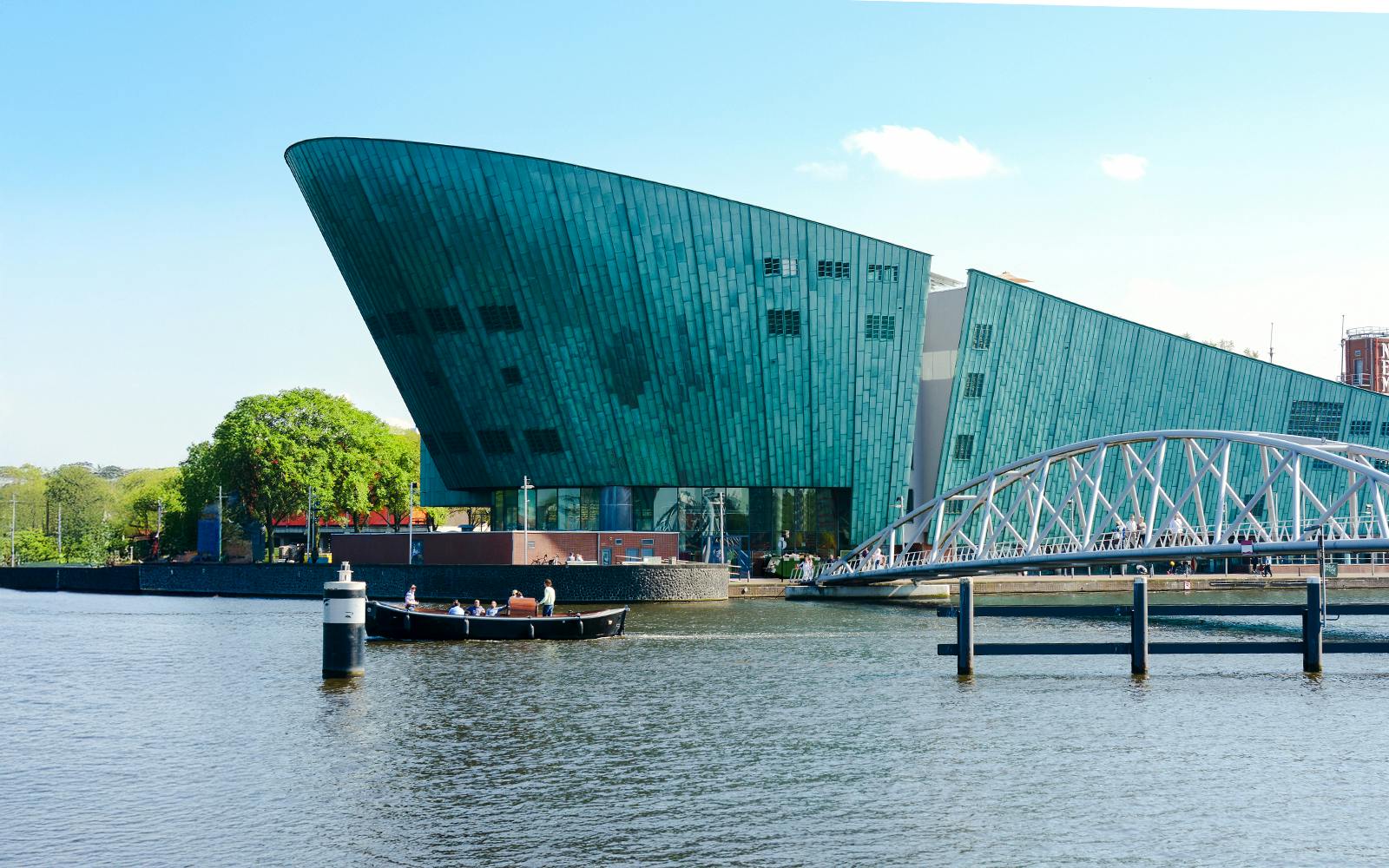 Combo: NEMO Science Museum Tickets + Amsterdam Canal Cruise Image 2