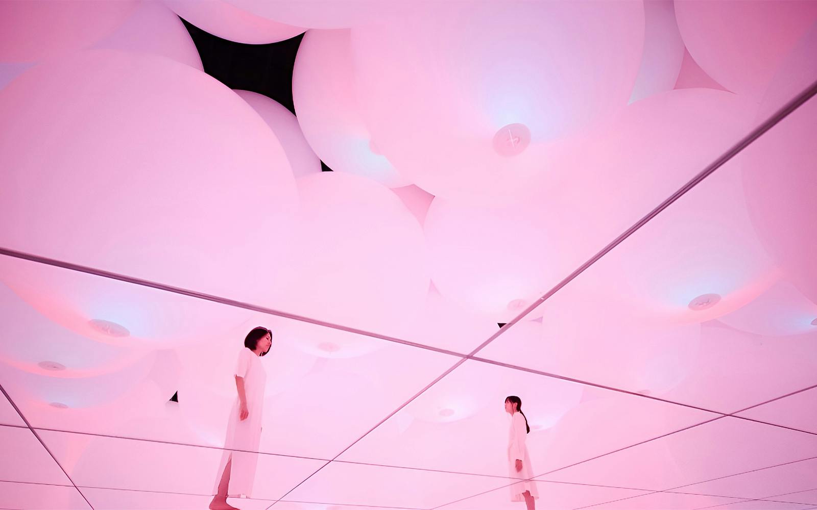 Combo (Save 7.5%): teamLab Planets TOKYO + Tokyo Tower Main Deck Tickets Image 3