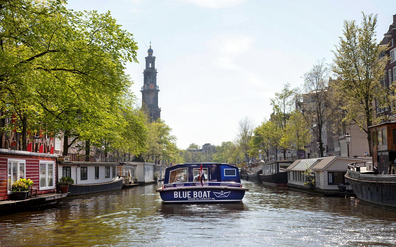 Combo: STRAAT Museum Tickets + 1-Hour Amsterdam Canal Cruise Image 2