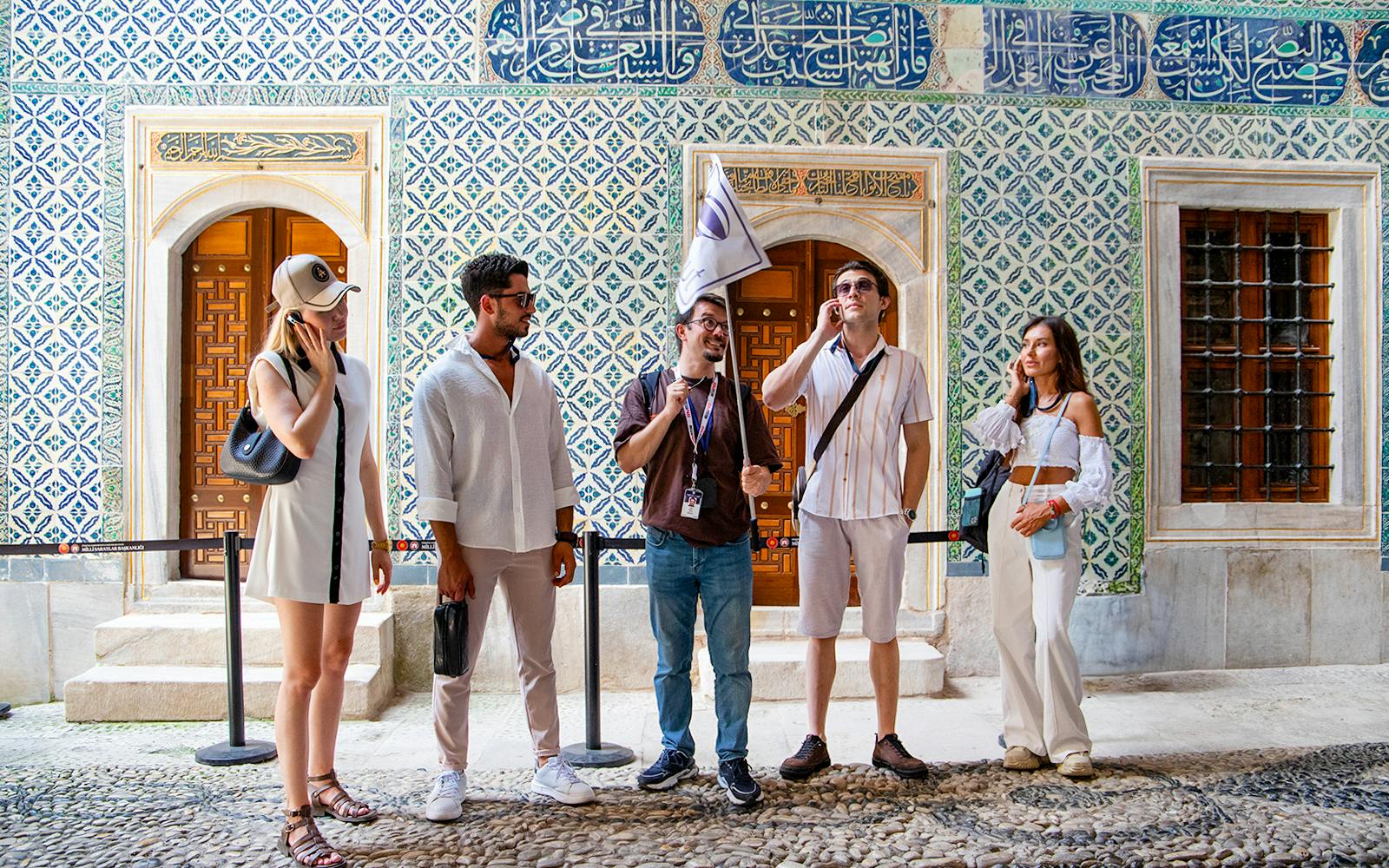 Combo: Topkapi Palace + Hagia Sophia Skip-the-Line Tickets Image 9
