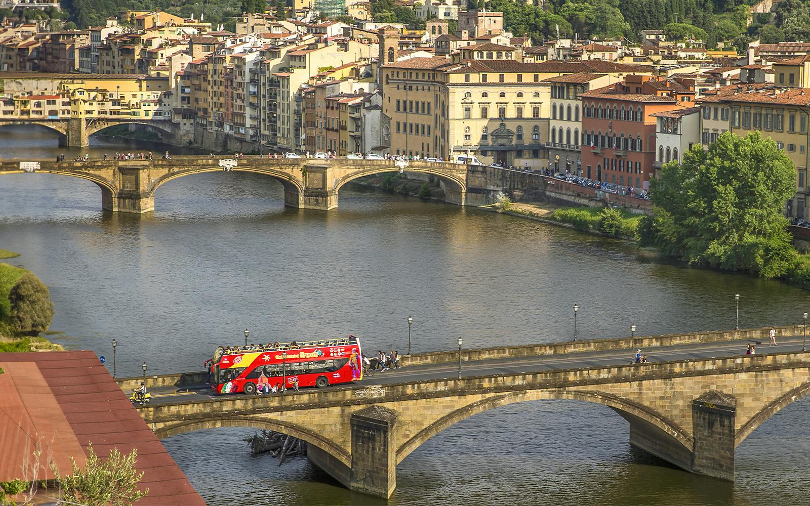 Combo: Uffizi Gallery Guided Tour + Florence Hop-On Hop-Off Bus Tour Image 9
