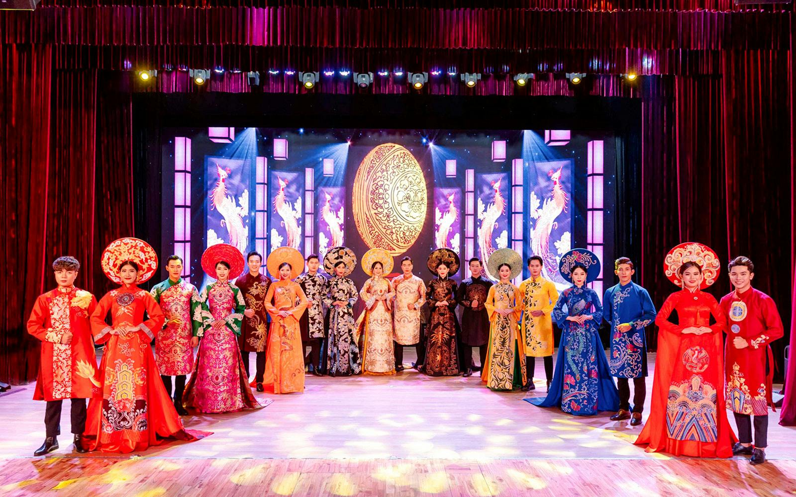 Da Nang Ao Dai Show Admission Tickets Image 1