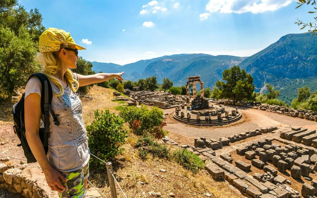 Delphi Guided Small Group Day Tour from Athens Image 2