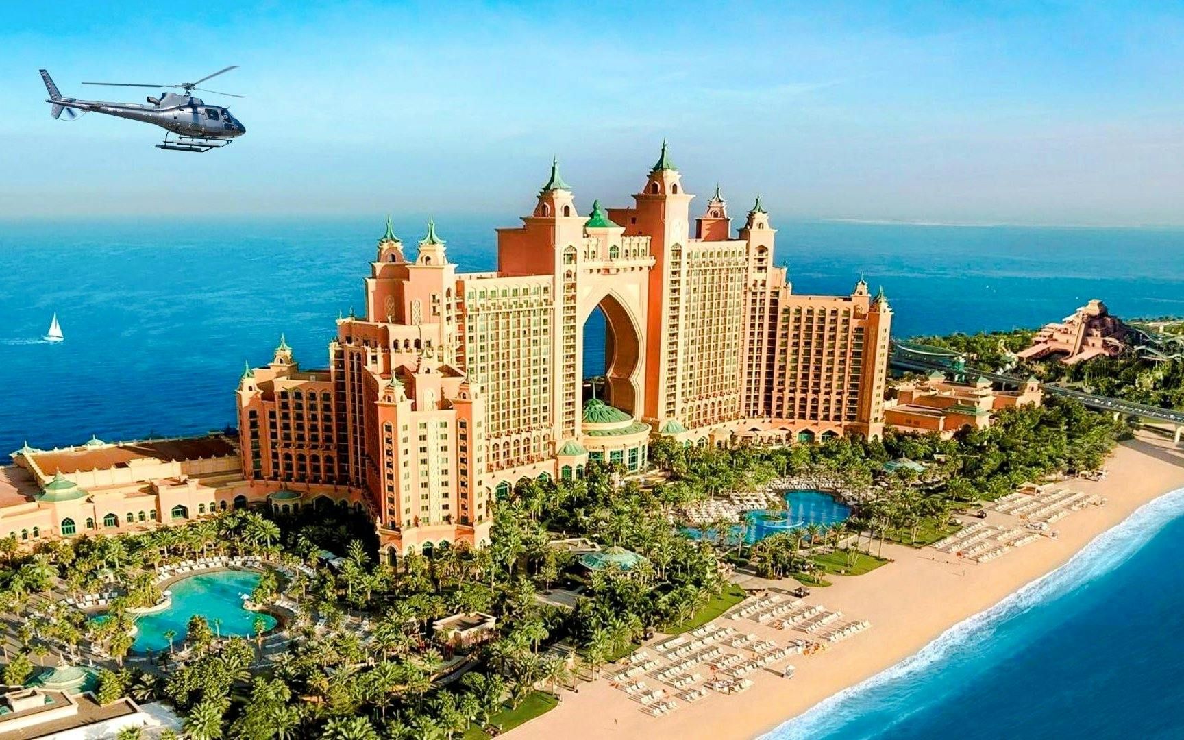 Dubai Helicopter Tour From Dubai Police Academy (12/17/22/30 Minutes) Image 7