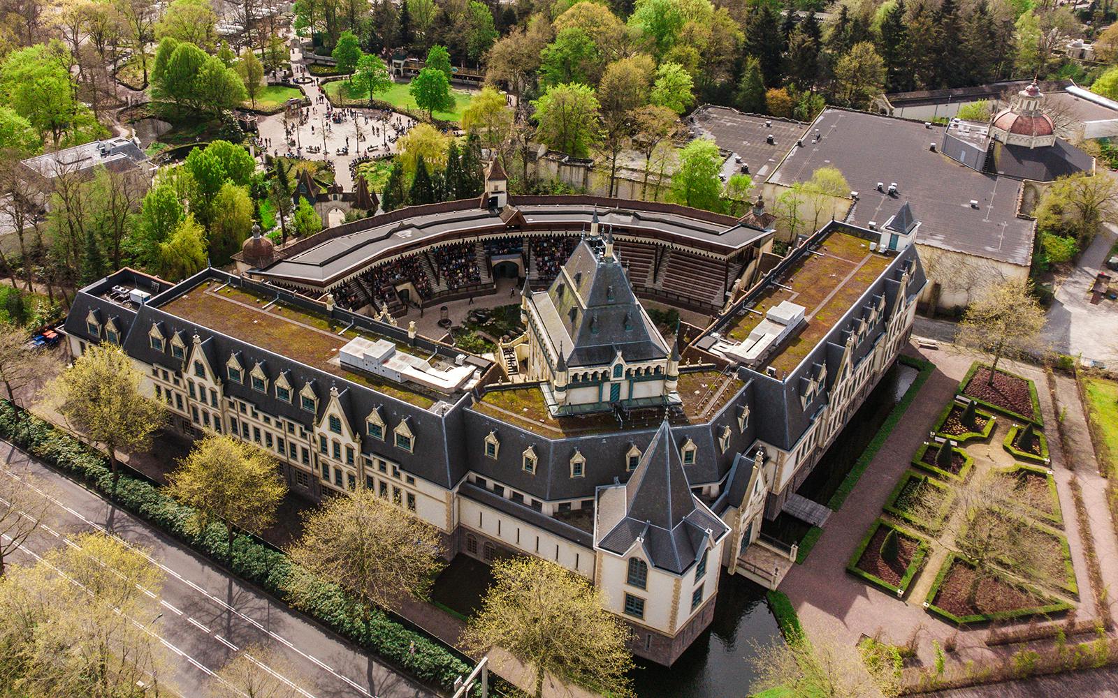 Efteling: CARO Theatre Show Entry Ticket Image 7