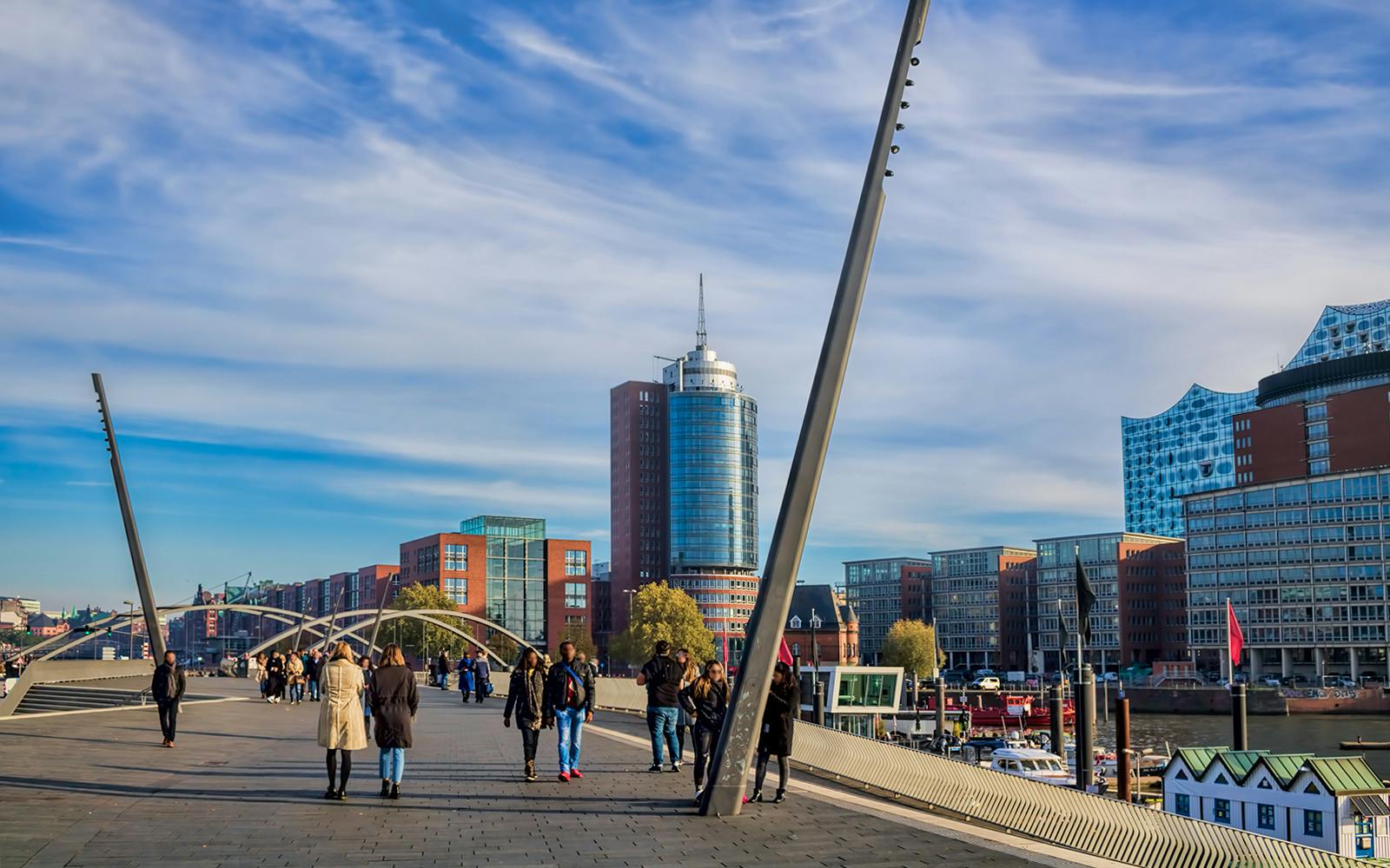 Elbphilharmonie Exterior Guided Walking Tour Image 8