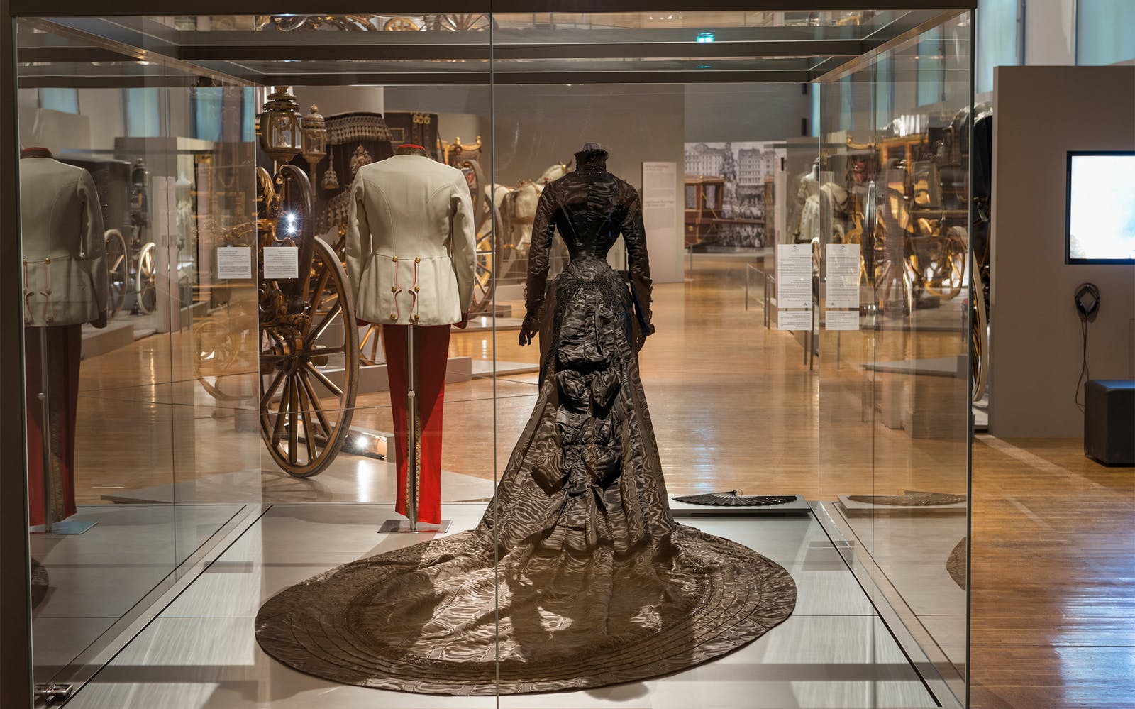 Entry Tickets to Imperial Carriage Museum at Schönbrunn Palace Image 3
