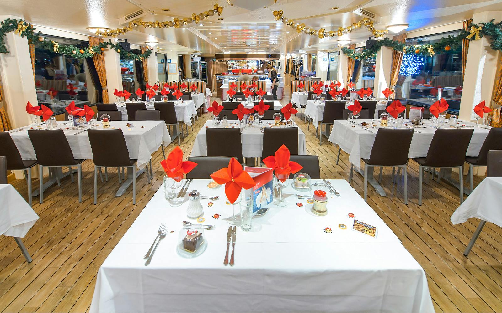 Evening Sightseeing Cruise on Danube River & Canal with Optional Dinner Image 3