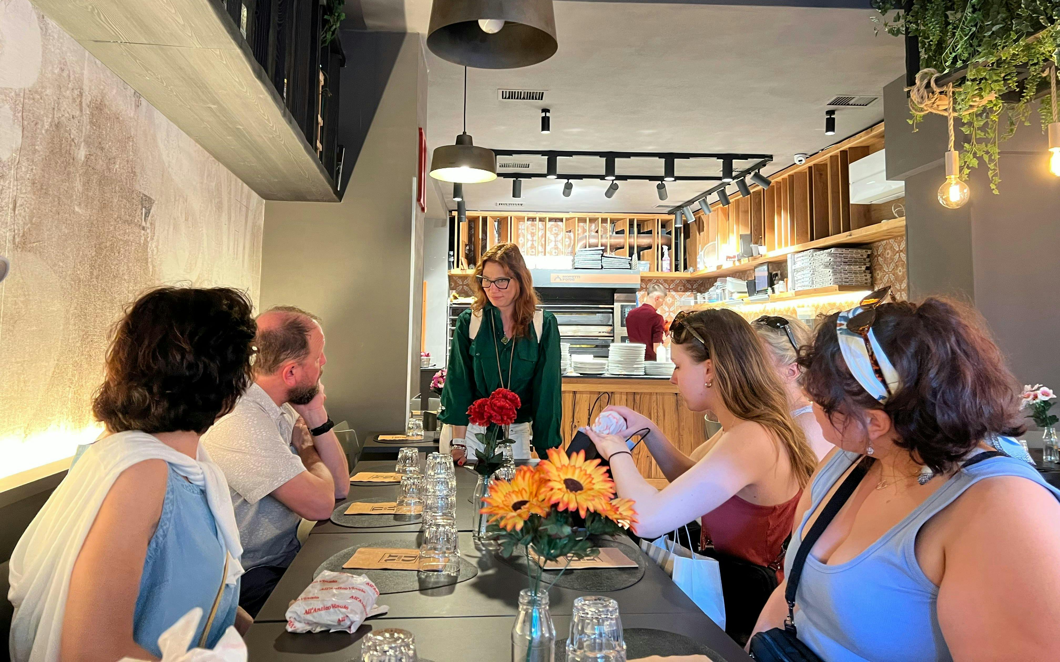 Florence Food Tour with Skip-the-Line Access to All’Antico Vinaio Image 3