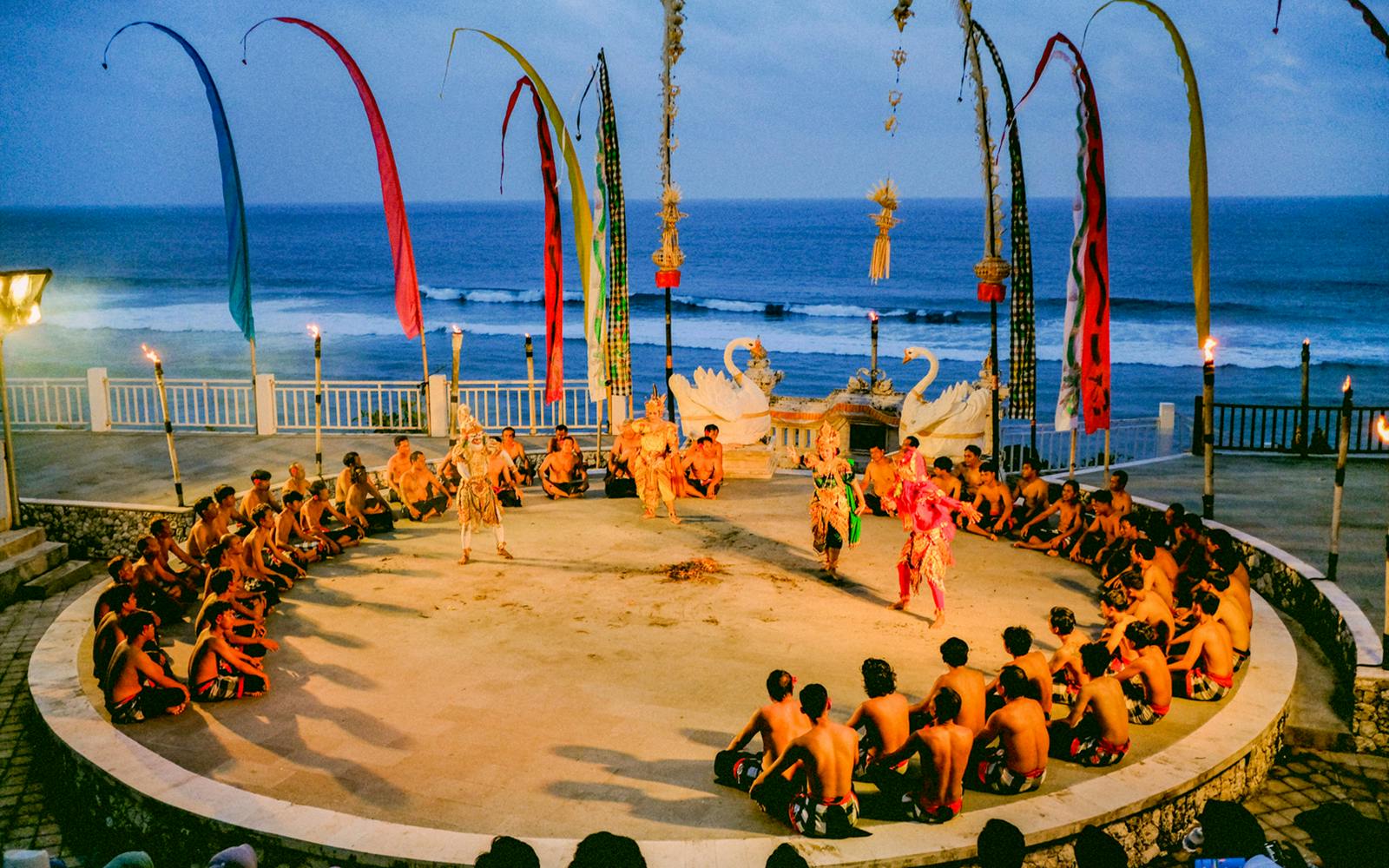 From Bali: Private Tour of Tanah Lot, Uluwatu Temple & Kecak Dance Show at Sunset Image 2