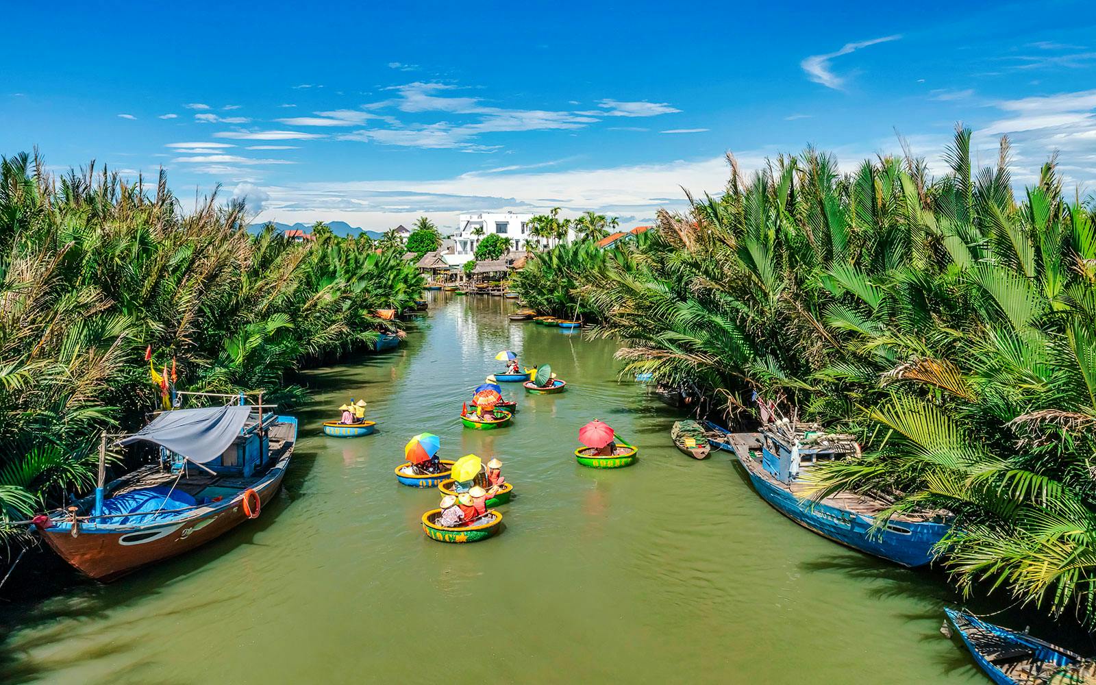 From Da Nang: Coconut Forest Half-Day Guided Tour with Basket Boat Ride, DIY Activities, Lunch & Transfers Image 8
