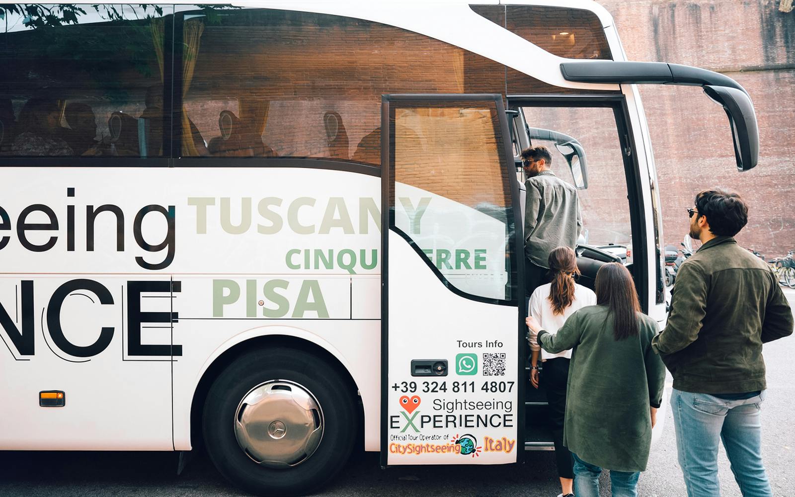 From Florence: Cinque Terre Round-Trip Bus Transfers Image 2