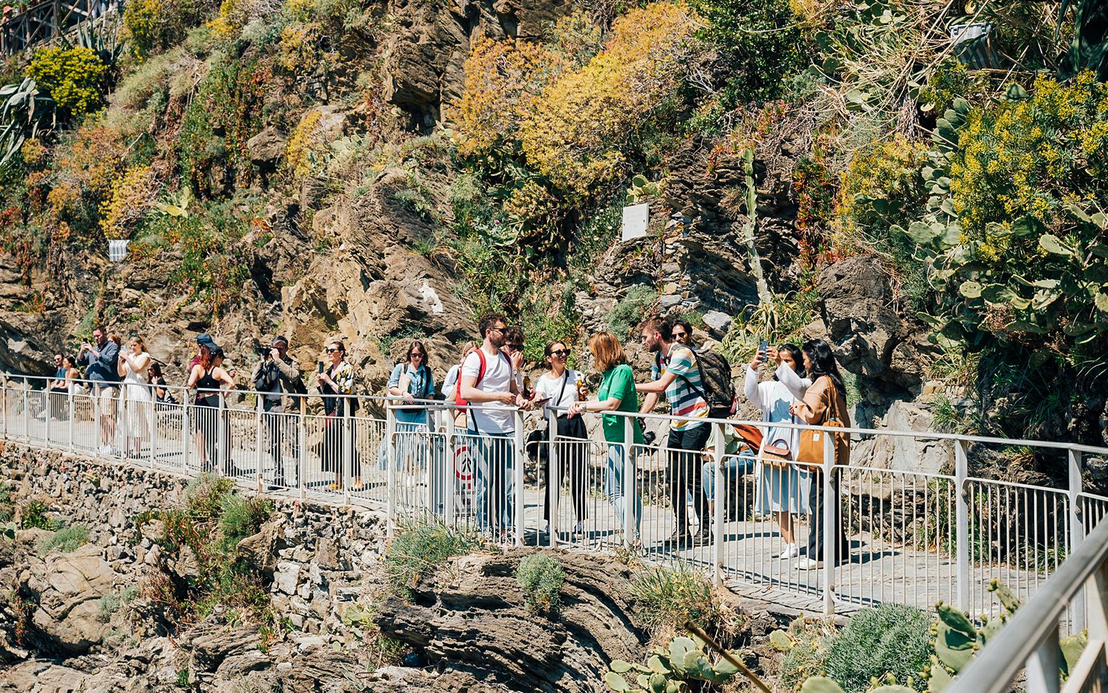 From Florence: Cinque Terre Round-Trip Bus Transfers Image 4