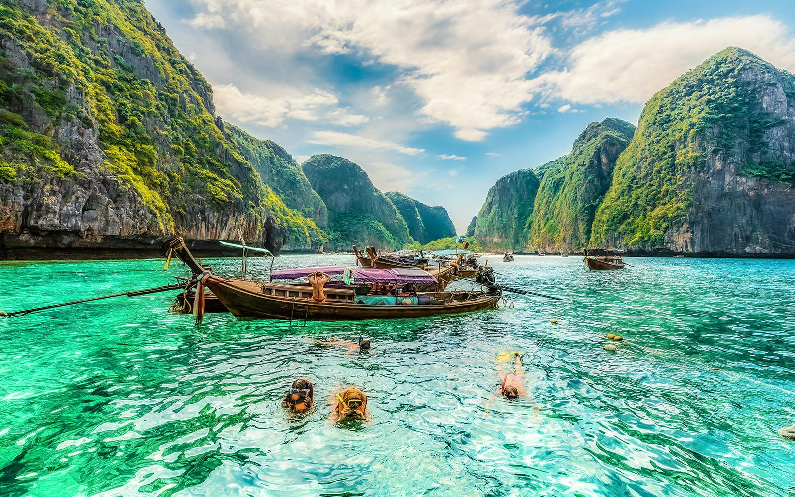 From Krabi: Early Bird Phi Phi & 4 Islands Tour by Speedboat with Breakfast, Lunch & Transfers Image 5