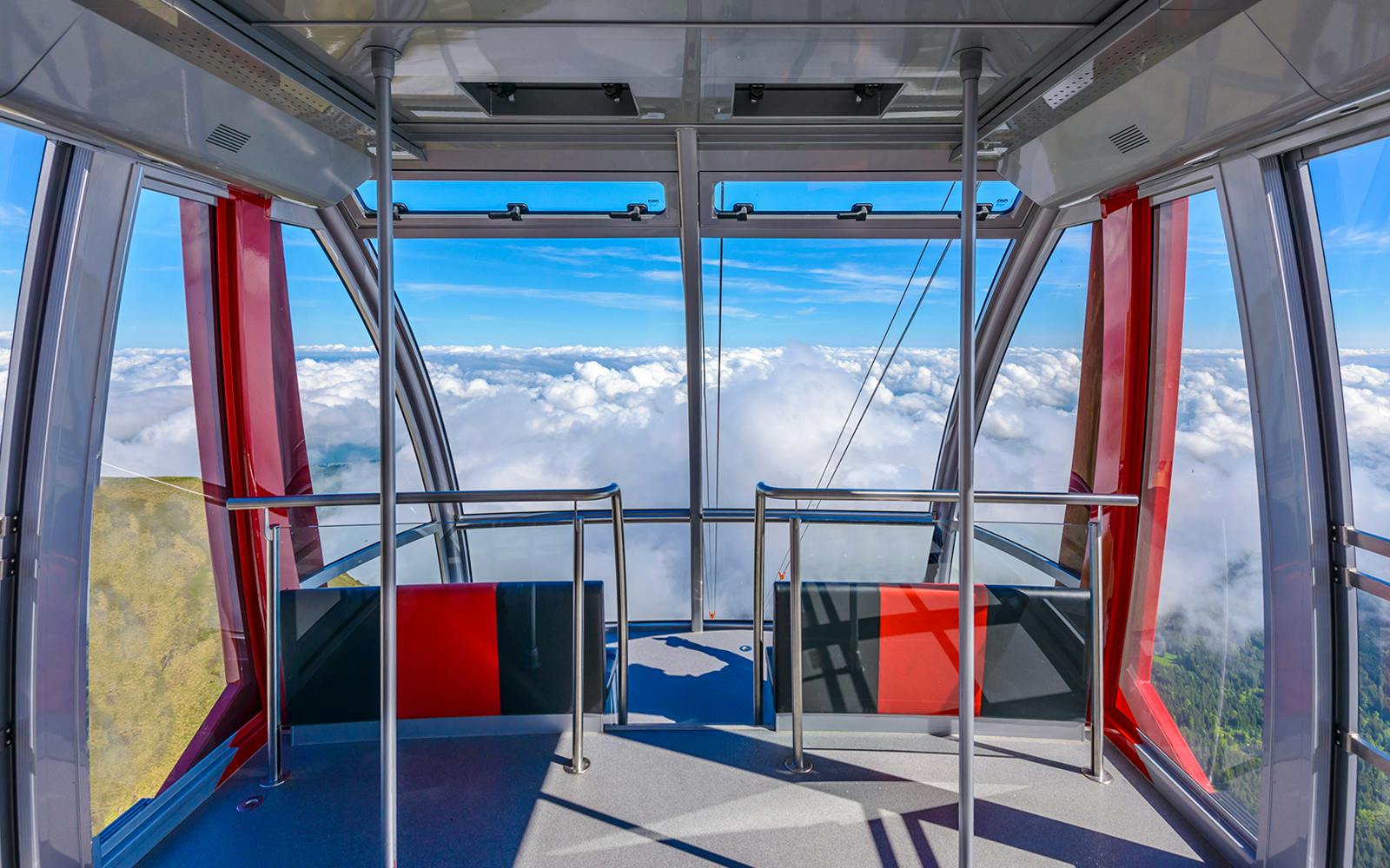 From Lucerne: Mount Pilatus Golden Round Trip Tickets with Boat Cruise Image 5